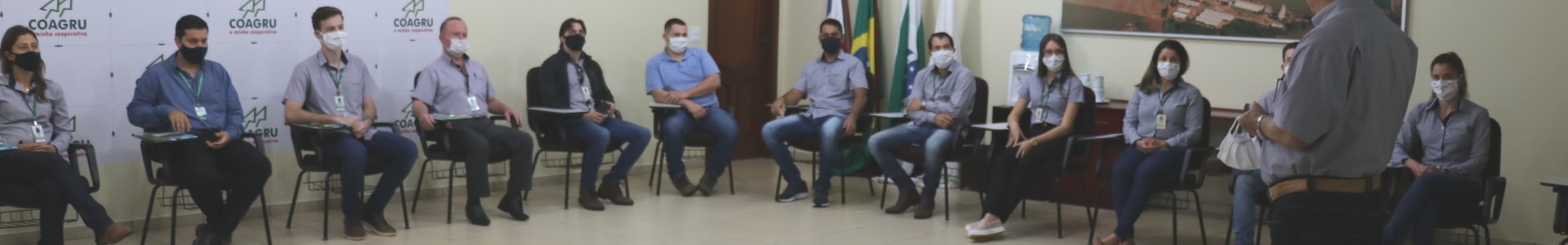 Colaboradores da Unidade Avícola se reúnem