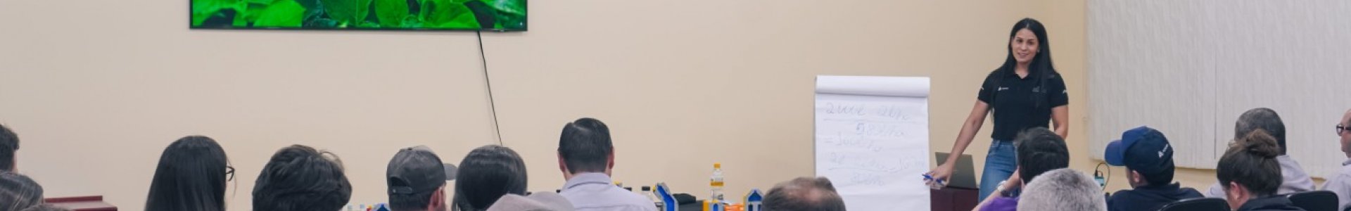 Equipe técnica da Coagru participa de treinamento sobre tecnologia de pulverização