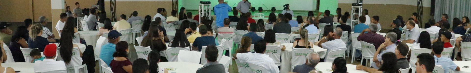 LIDERCOOP COAGRU: jovens recebem certificados