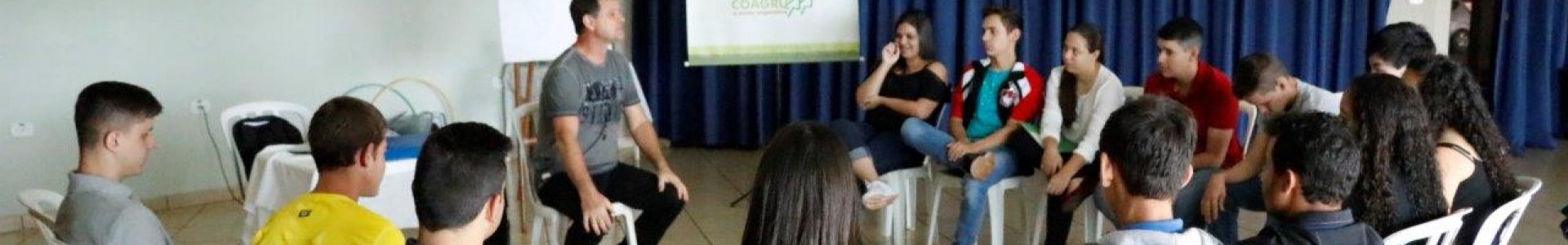 LIDERCOOP FASE II REALIZA CURSO DE EMPREENDEDORISMO COOPERATIVO