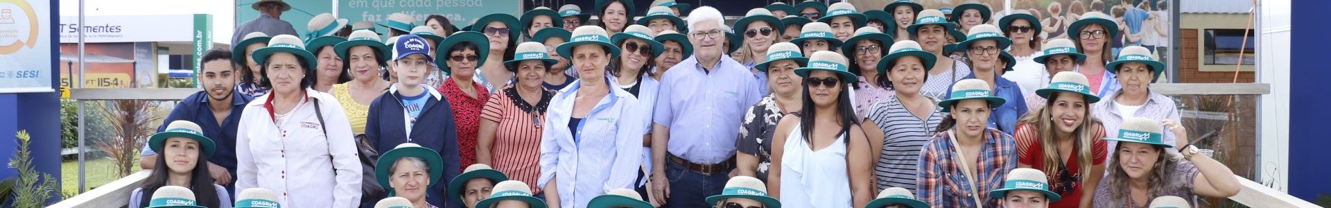 Caravanas da Coagru participaram do Show Rural