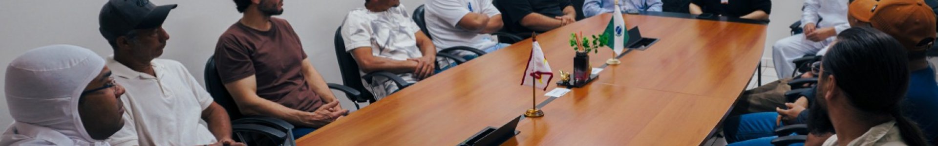 Visita à Unitá aproxima granjeiros dos processos da avicultura