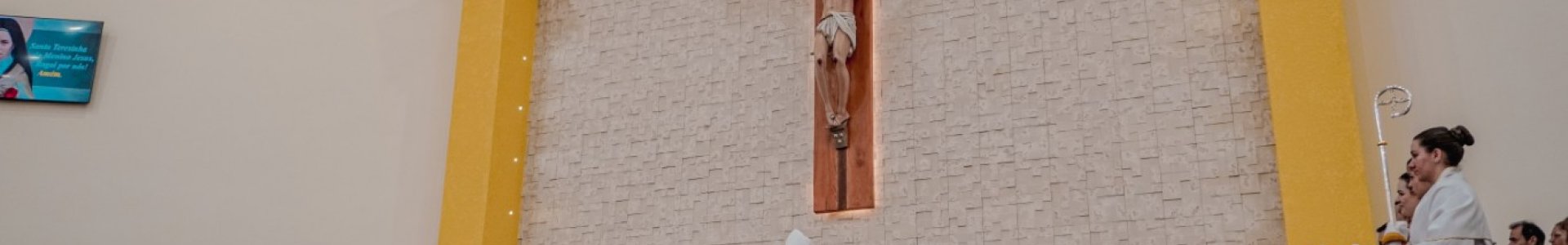 Celebração do Dia de Santa Teresinha reúne multidão em Campina da Lagoa