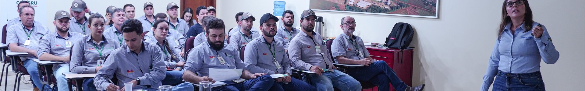 Departamento Técnico e de Insumos participa de treinamento para Proteção de Plantas com a Oxiquímica