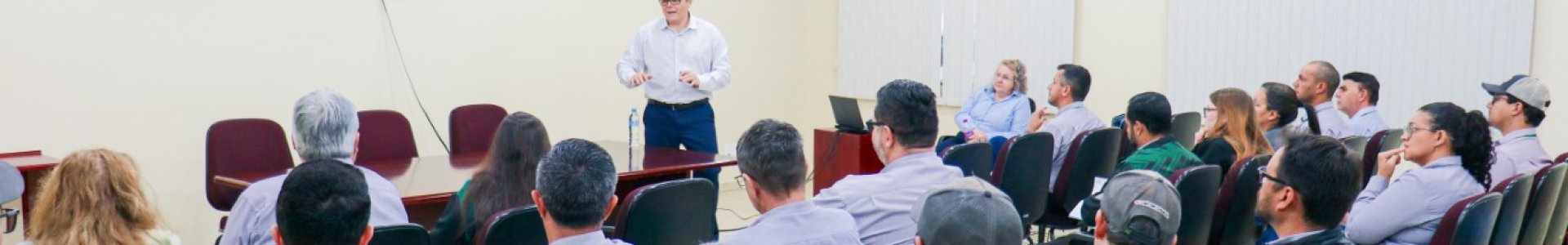 Coagru realiza segunda fase de treinamento sobre a Reforma Tributária