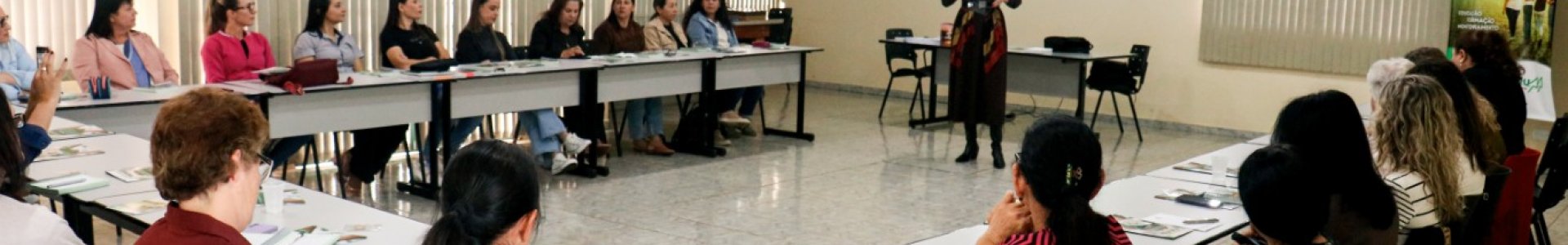 Coagru promove encontro do PDL Associadas com o tema Descomplicando a Economia