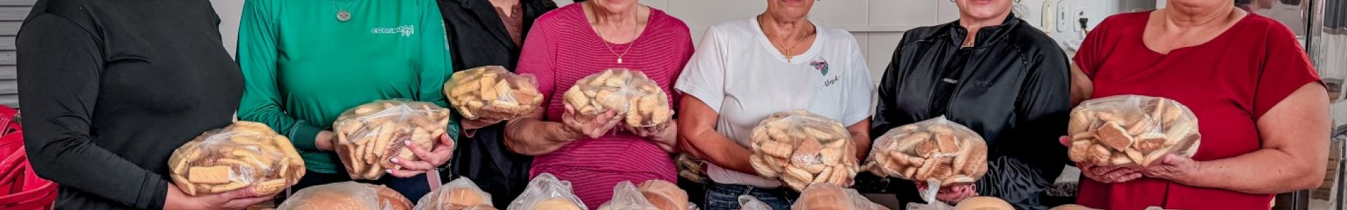 CooperMulher São João transforma solidariedade em pães e bolachas para instituições de Ubiratã