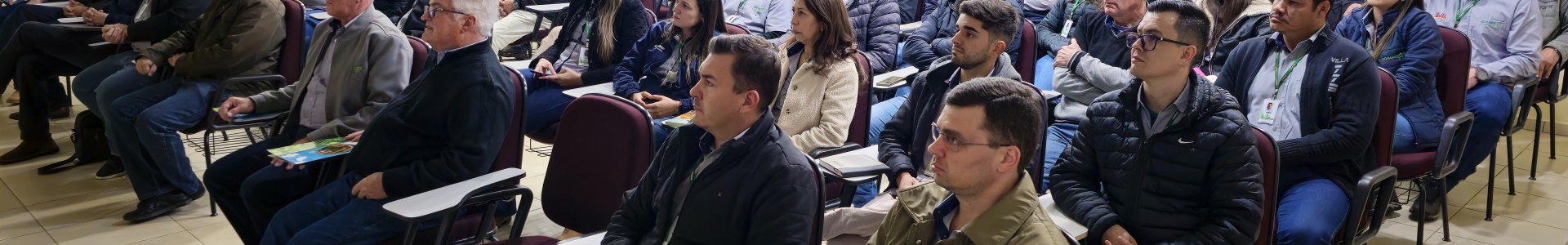 Do plantio à colheita  Área técnica e bens de fornecimento se reúnem