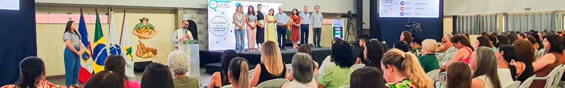 Encontro de Mulheres reúne mil participantes no Centro de Treinamento 