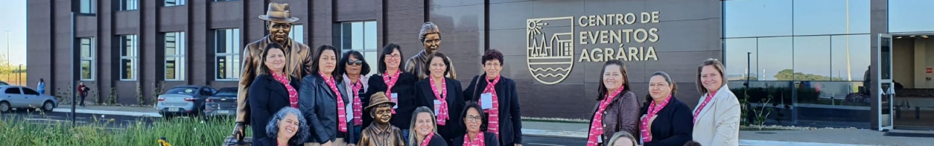 Lideranças Femininas da Coagru participam de Encontro Estadual do Cooperlíder