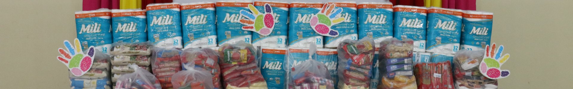 Realizada a entrega das doações da campanha do Dia C  Dia de Cooperar