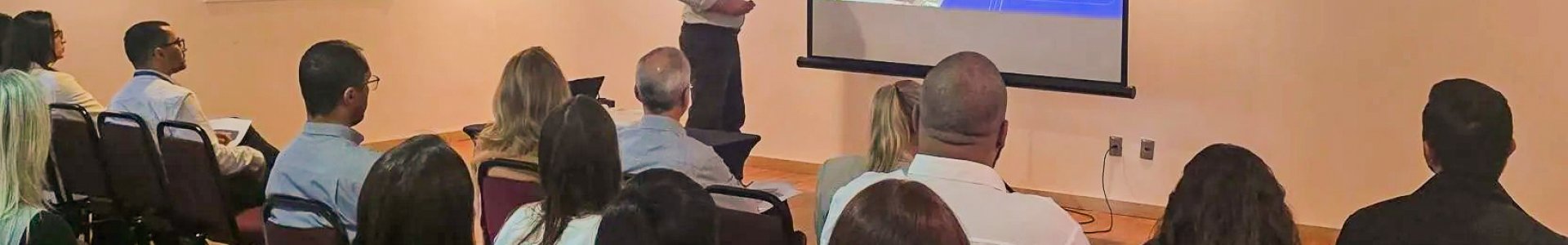 Coagru participa de Fórum de Recursos Humanos em Cascavel