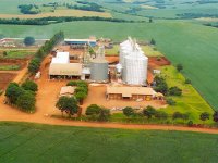 2010 - Expansão dos silos em Yolanda