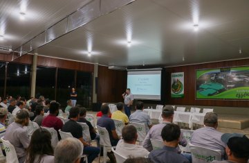 tecnologia-no-campo-associados-da-coagru-sao-premiados-por-alta-produtividade