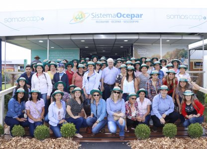 Caravanas da Coagru participaram do Show Rural