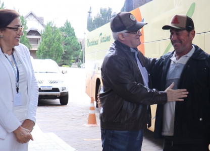 Cooperantes da Coagru são premiados com viagem