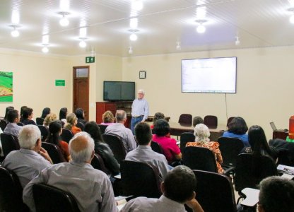 Conselheiros da Coagru encerram 2025 com reunião especial e confraternização