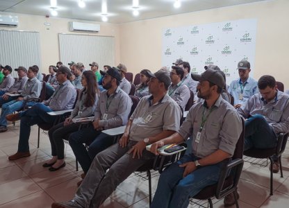 coagru-realiza-alinhamento-tecnico-com-pioneer-rovensa-e-unity-agro