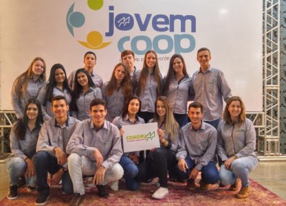 JOVENS COOPERATIVISTAS DA COAGRU PARTICIPARAM DO 28º JOVEMCOOP