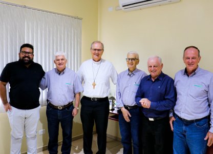 BISPO DOM BRUNO VISITA A COAGRU