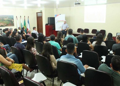 Jovem Aprendiz Coagru: encerramento emocionou jovens e familiares.