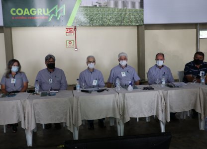 Diretoria da Coagru realiza reunião com os membros do Comitê de Cooperantes