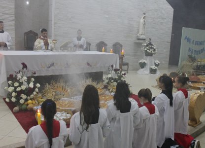 Missa em Ação de Graças pela colheita é realizada em Nova Cantu