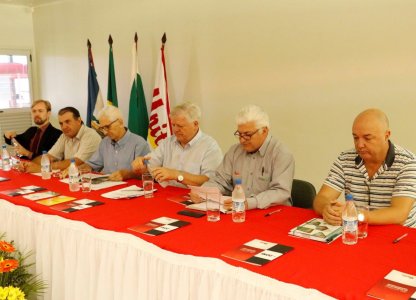 UNITÁ realiza AGO para prestação de contas de 2016