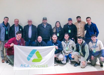 Jovens cooperativistas da Argentina visitam a Coagru