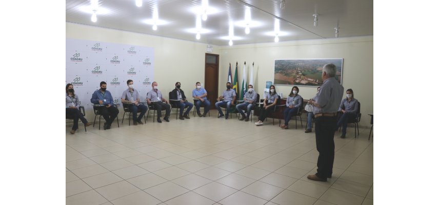 Colaboradores da Unidade Avícola se reúnem
