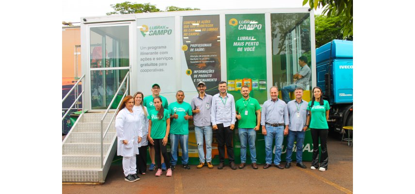 Carreta Lubrax leva serviços de saúde e bem-estar aos associados e colaboradores da Coagru 