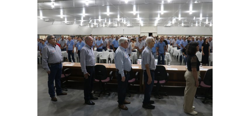 Coagru celebra Dia do Trabalho em confraternização com colaboradores