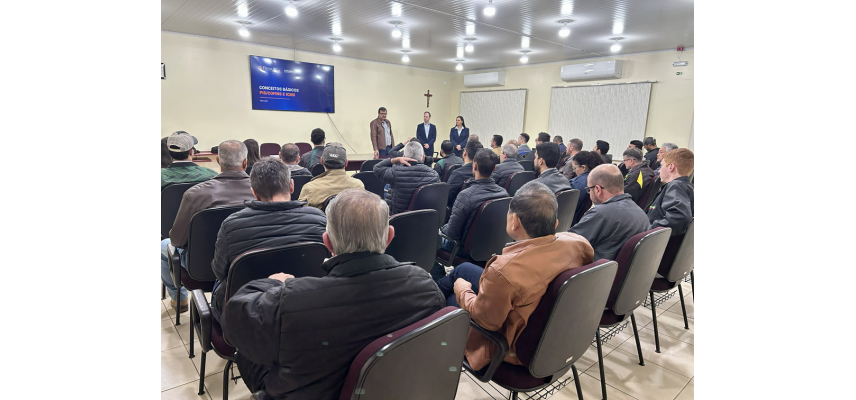 Coagru realiza treinamento sobre tributos e Reforma Tributária