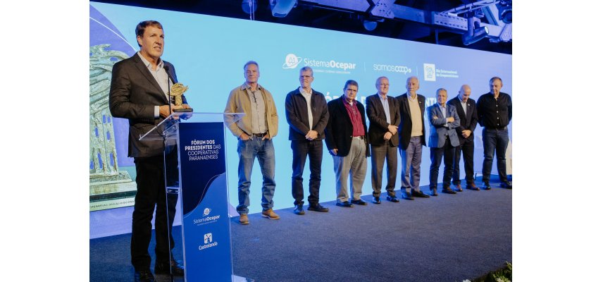 Fórum dos Presidentes das Cooperativas Paranaenses reúne lideranças do setor em Castro