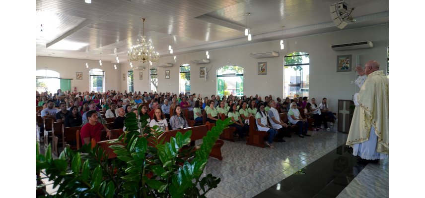Fé, gratidão e amor à terra: Missa em Ação de Graças celebra a colheita e os 50 anos da Coagru