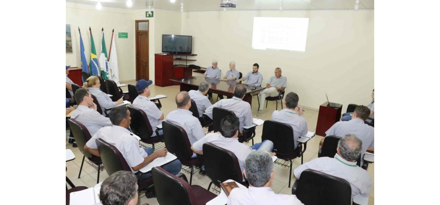 EM REUNIÃO GERENCIAL COAGRU DEFINE METAS PARA 2020