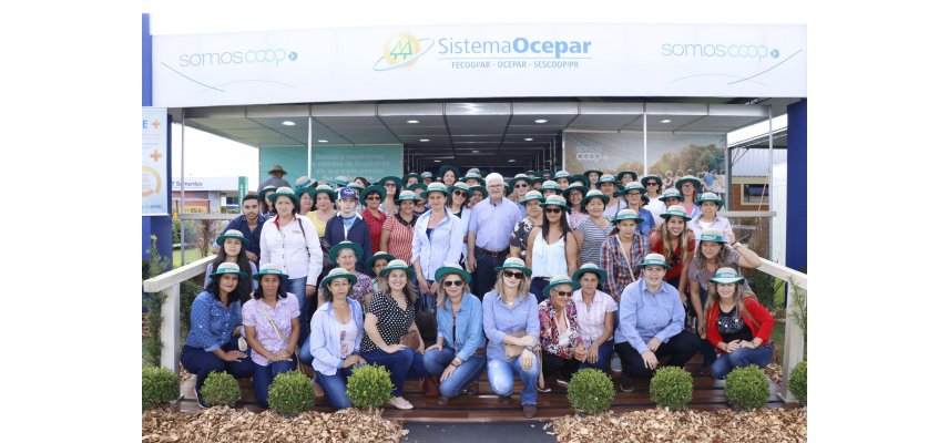 Caravanas da Coagru participaram do Show Rural