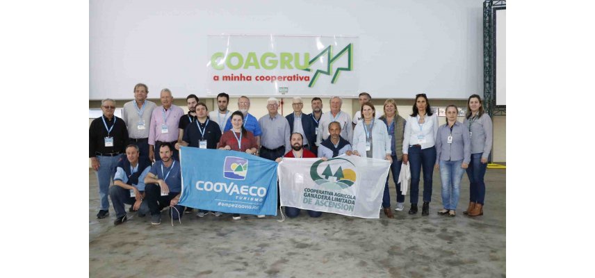 Cooperativistas Argentinos conhecem projeto de Intercooperação da Coagru