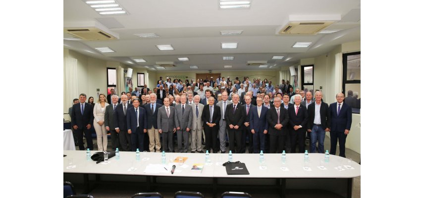 COAGRU REPRESENTADA NA NOVA DIRETORIA  DO SINCOOPAR NOROESTE