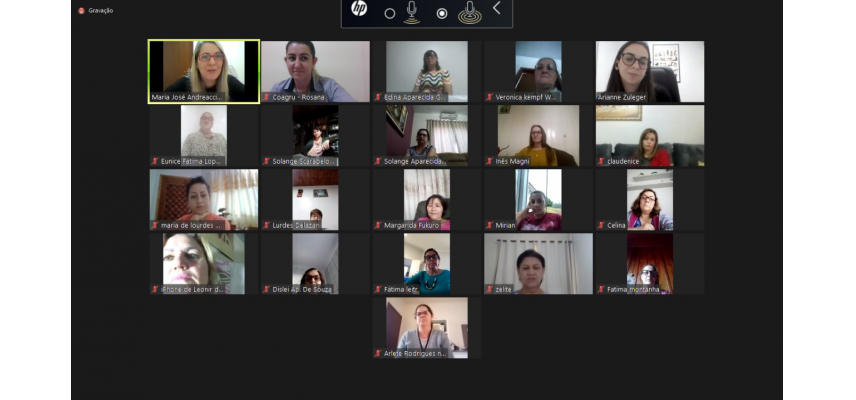 Integrantes do Coopermulher participam de uma nova etapa do Projeto Viver Bem