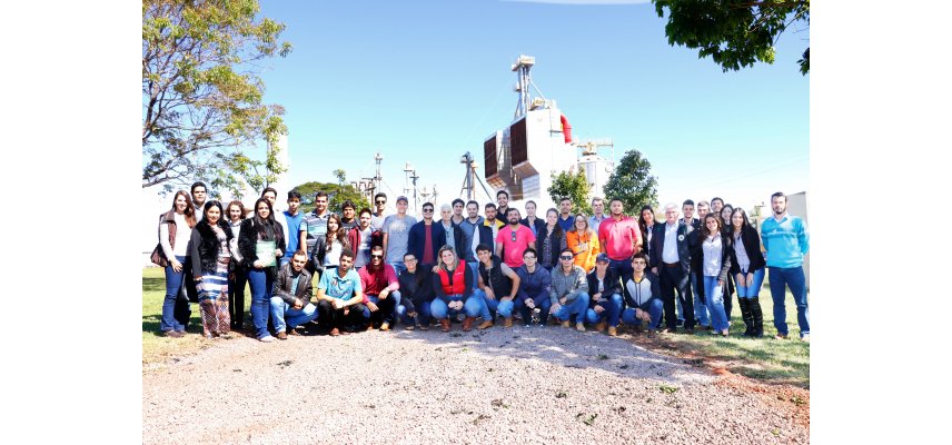 Coagru recebeu a visita de jovens cooperativistas de Goiás