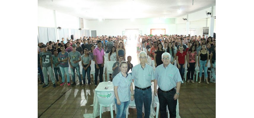 Encontro de Jovens da Coagru supera expectativas