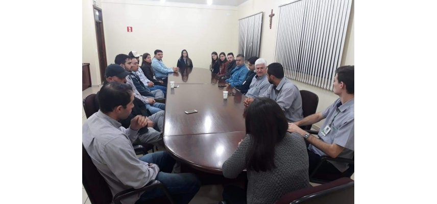 Equipe técnica de avicultura realizou reunião
