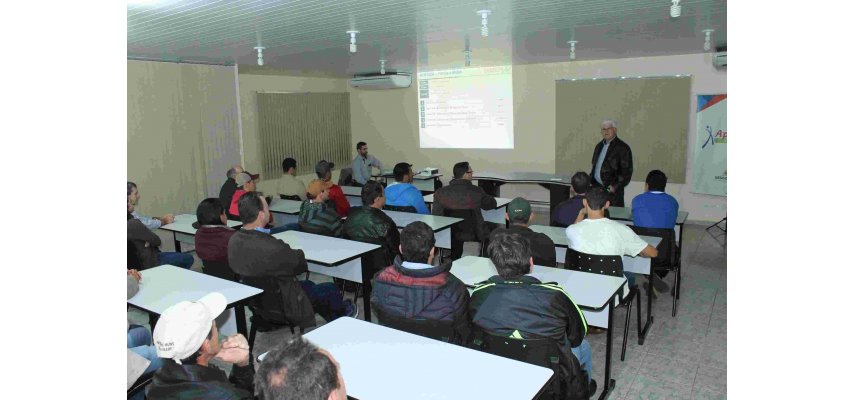 COAGRU REUNE EQUIPE DO COMPLEXO INDUSTRIAL