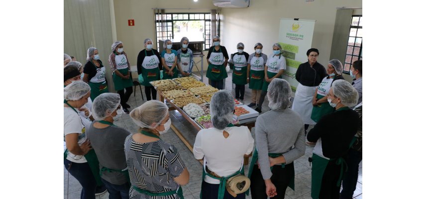 Integrantes do Coopermulher participam de Curso de Culinária
