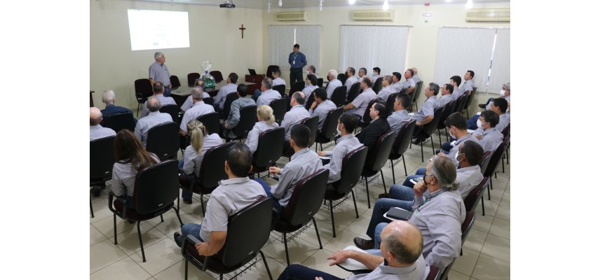 REUNIÃO DE CONSELHOS DA COAGRU É REALIZADA COM VISITA TÉCNICA DA OCEPAR