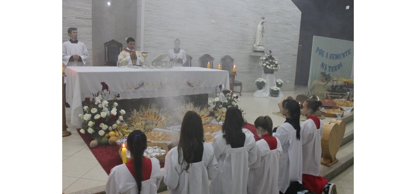 Missa em Ação de Graças pela colheita é realizada em Nova Cantu
