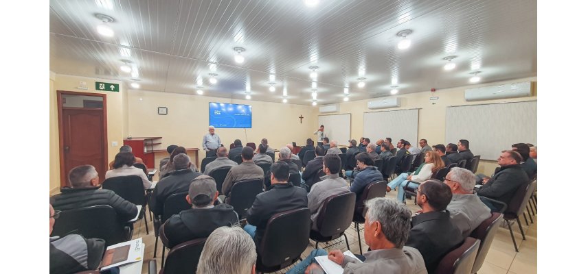 Coagru sedia reunião do Programa de Autogestão da Ocepar