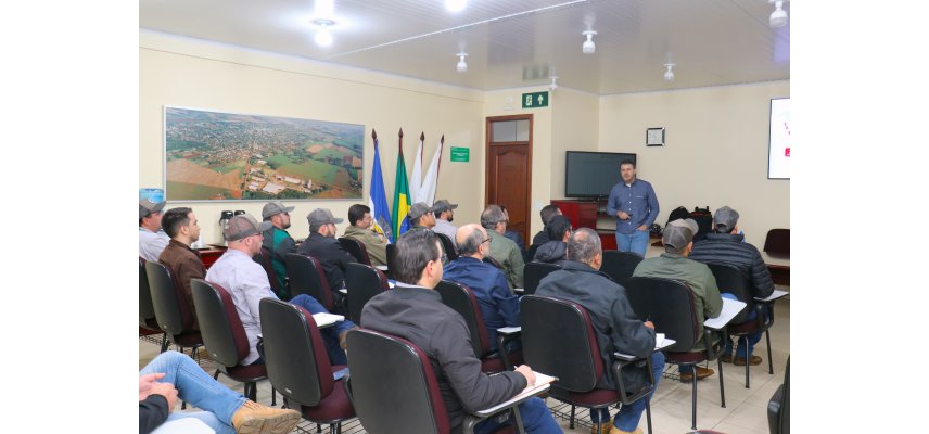 Equipe técnica Coagru em treinamento com empresa Sumitomo