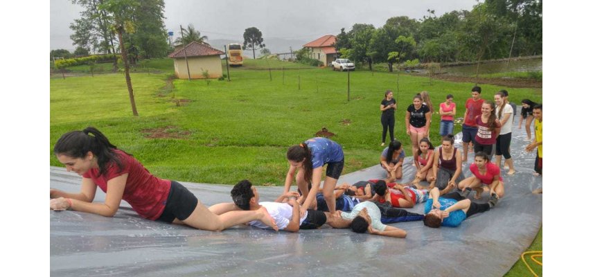 Jovens do Lidercoop participam de Treinamento Vivencial